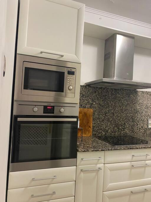 Centrico Y Moderno Apartamento En Bilbao Buitenkant foto